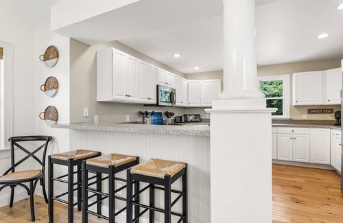 Corolla House | Semi-Soundfront Elegance w/Pool & Hot Tub