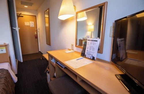 Handa Hotel | Semidouble room Smoking allowed Narrow double/Handa Aichi
