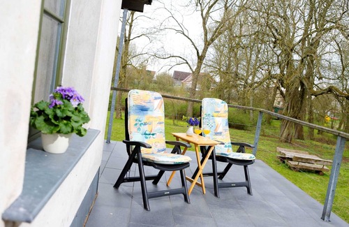 Dalkendorf Apartment | Seminar & vacation apartment - Gutshaus Bartelshagen