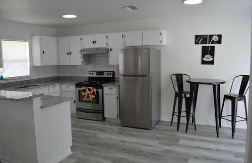 Tampa House | Seminole Hard Rock Casino, Ybor City Tampa 3 Bedroom Home