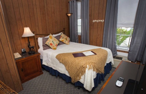 Indiantown Hotel | Seminole Inn