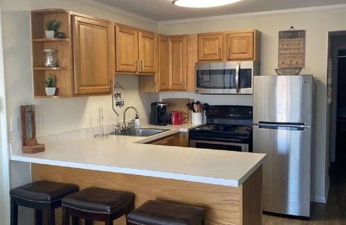 Midtown Ocean City Condo | SEND INQUIRY TO FIND OUT IF YOUR DATES ARE AVAILABLE, TOP FLOOR VIEWS!