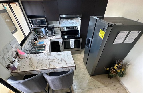 Cacique Apartment | Senderos Apartment, Self Check-in, Aeropuerto SJO