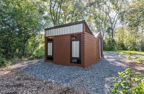 Geneva Cabin | Seneca Hideaway/Sunken Vessel/Hot Tub