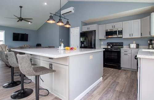 Town of Varick House | Seneca Spirit: Gorgeous Views of Seneca Lake!