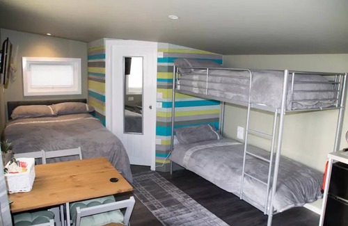 Lybster Cabin | Senga - Cosy Coastal Cabin Sleep 4 + 2 Dogs