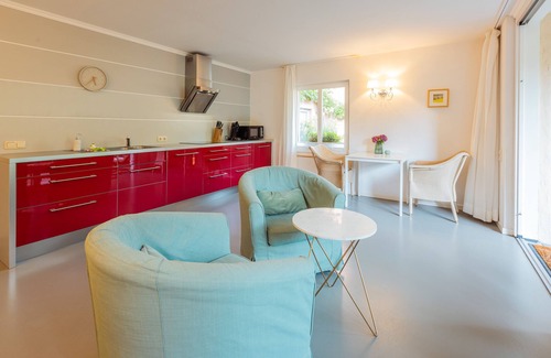 Senheim House | Senhalser Höfe, garden house ✸✸✸✸✸