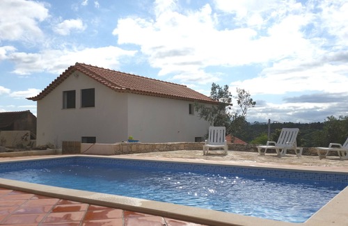 Nossa Senhora das Misericordias Villa | Senhora da Graça House - between Fatima and Ourém * (with swimming pool) *