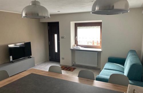 Senin House | Senin House