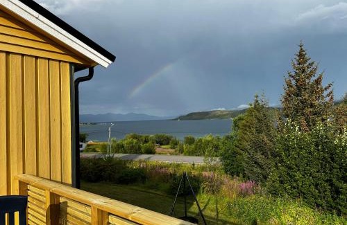 Lenvik House | Senja Peak Panorama