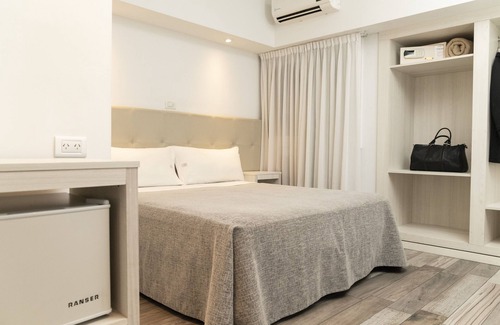 La Perla Hotel | Sennac Hotel