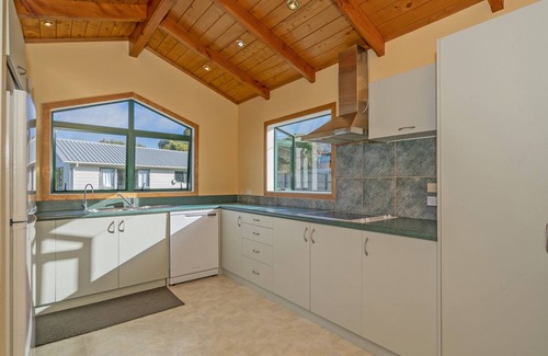 Whitianga House | Sensational on Centennial - Whitianga Holiday Home