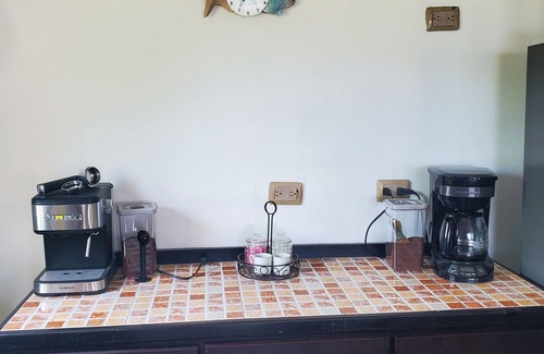 Coco Condo | Sensational sunsets, quiet, pet and kid friendly. Near the beach