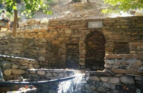 Nurata District Apartment | Sentob 'The Big Stone'
