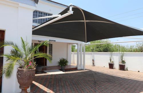 Francistown Bed & Breakfast | Sentosa Guest House