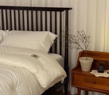 Bangi-dong Apartment | Seokchon Lake Family House
