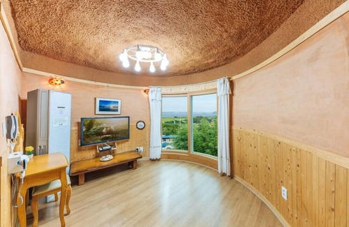 Jeungdo Apartment | Seom Green Pension