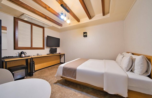 Jungwon-gu Hotel | Seongnam Moran Hotel 3151