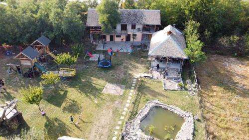Apatin House | Seosko domaćinstvo-Nedodjija