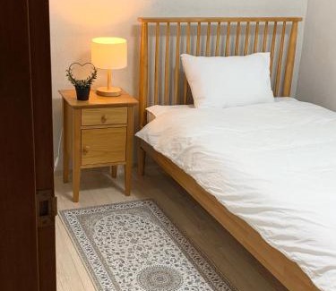 Jeonnong-dong Apartment | Seoul Center Detached House, Re Stay