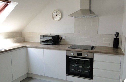 Oxford Apartment | Separate Annex. Private Entrance