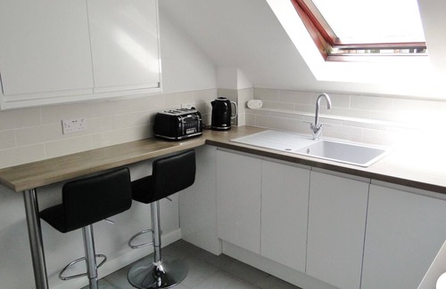 Oxford Apartment | Separate Annex. Private Entrance