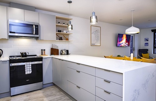 Revelstoke Condo | Separate Reality By Revelstoke Vacations