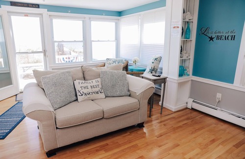 Salisbury House | ⚓️Sept 14-26) Breathtaking Views, Oceanfront House on the Beach⚓️