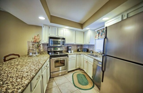 Sandestin Condo | September-Book 3 Nights Get 4th Free*Walk Out To Beach*Tram* Beach & Pool Access