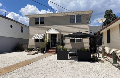 Seaside Heights Condo | SEPTEMBER IS BEAUTIFUL. WEEKEND LOOKING GOOD PERFECT BEACH DAYS. GREAT LOCATION