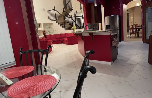 Deltona Lakes Villa | September SpecialRate,10Beds,4 Bedrooms,2story 5000 sqft,extra airbed available