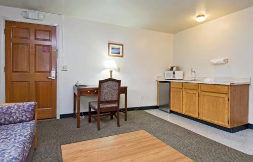 Sequim Hotel | Sequim Bay Lodge