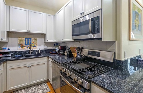 Sequim House | Sequim Sunrise Exquisite Country Apartment