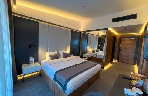 Akcaabat Hotel | Sera Lake Center Hotel