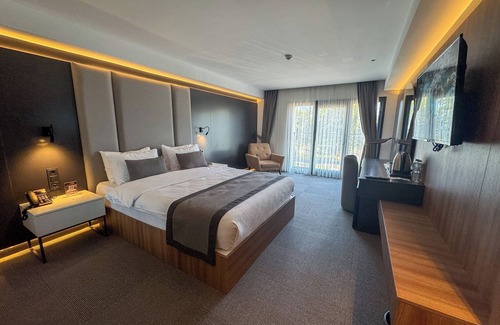 Akcaabat Hotel | Sera Lake Center Hotel