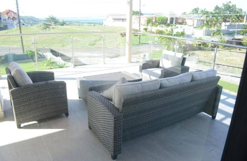 Port Maria Villa | Serai's Island Villa