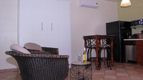 Ocean Park Apartment | Serena Alta