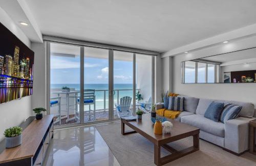Mid Beach Apartment | Serena Miami Beachfront 2 Bedrooms with Direct OceanView and Parking