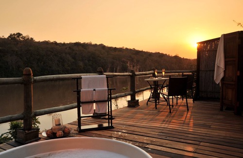 Selous Game Reserve Cabin | Serena Mivumo River Lodge