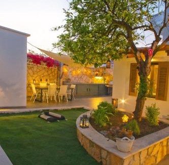 Halepa House | Serena Residence