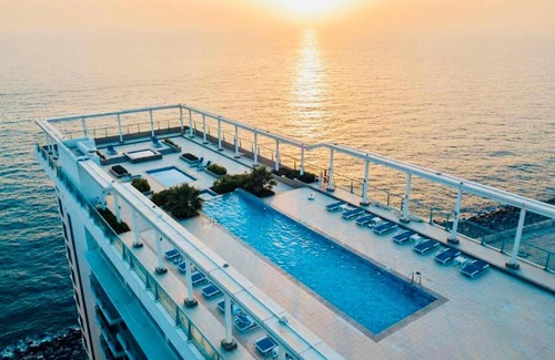 Ras Al Khaimah Apartment | Serenading Sea View Escape Home