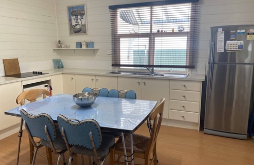Rivoli Bay House | Serendipity Holiday Cottage - The beach in 60 seconds.