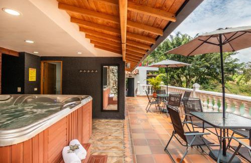 Guatape Bed & Breakfast | Serendipity Hospedaje Boutique