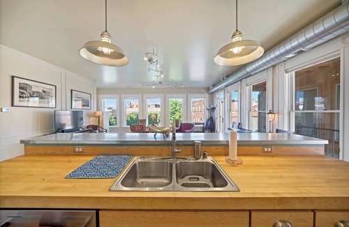 Livingston Condo | Serendipity House: Historic Downtown Livingston Loft