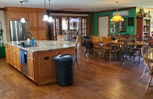 Windham House | Serendipity Lake House on Lake Heloise. Beautiful private 4000 sq ft lodge