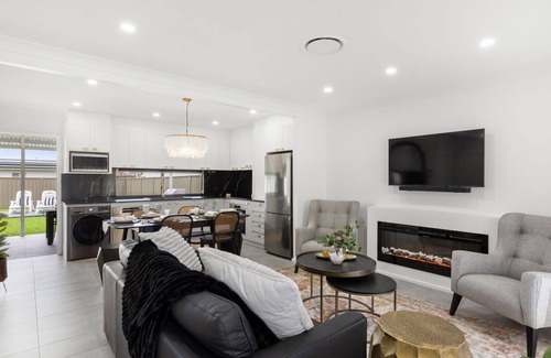 Sanctuary Point House | Serendipity Stays Jervis Bay - 5 Mins Walk to Beach