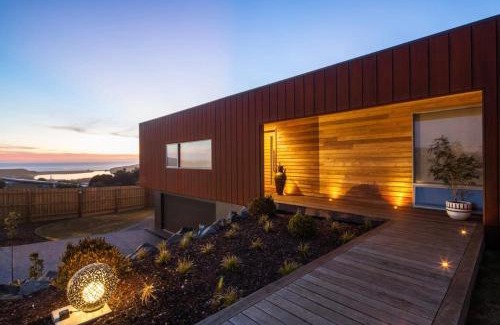 Warrnambool House | Serendipity Vista
