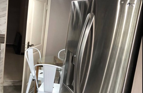 Accra Apartment | Serene 2 bedroom apartment, American Standard.