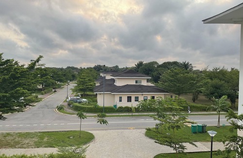 Epetu Apartment | Serene 2-Bedroom apartment on Golf Course with Lake Views & Luxury Amenities