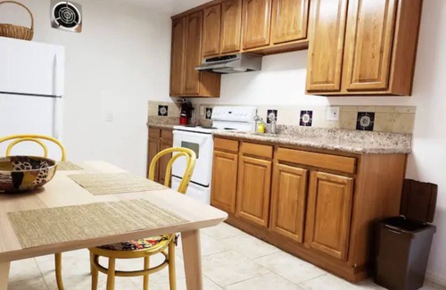 Chabot Park Apartment | Serene 2 Bedroom Sanctuary w/Balcony -Easy Access to S